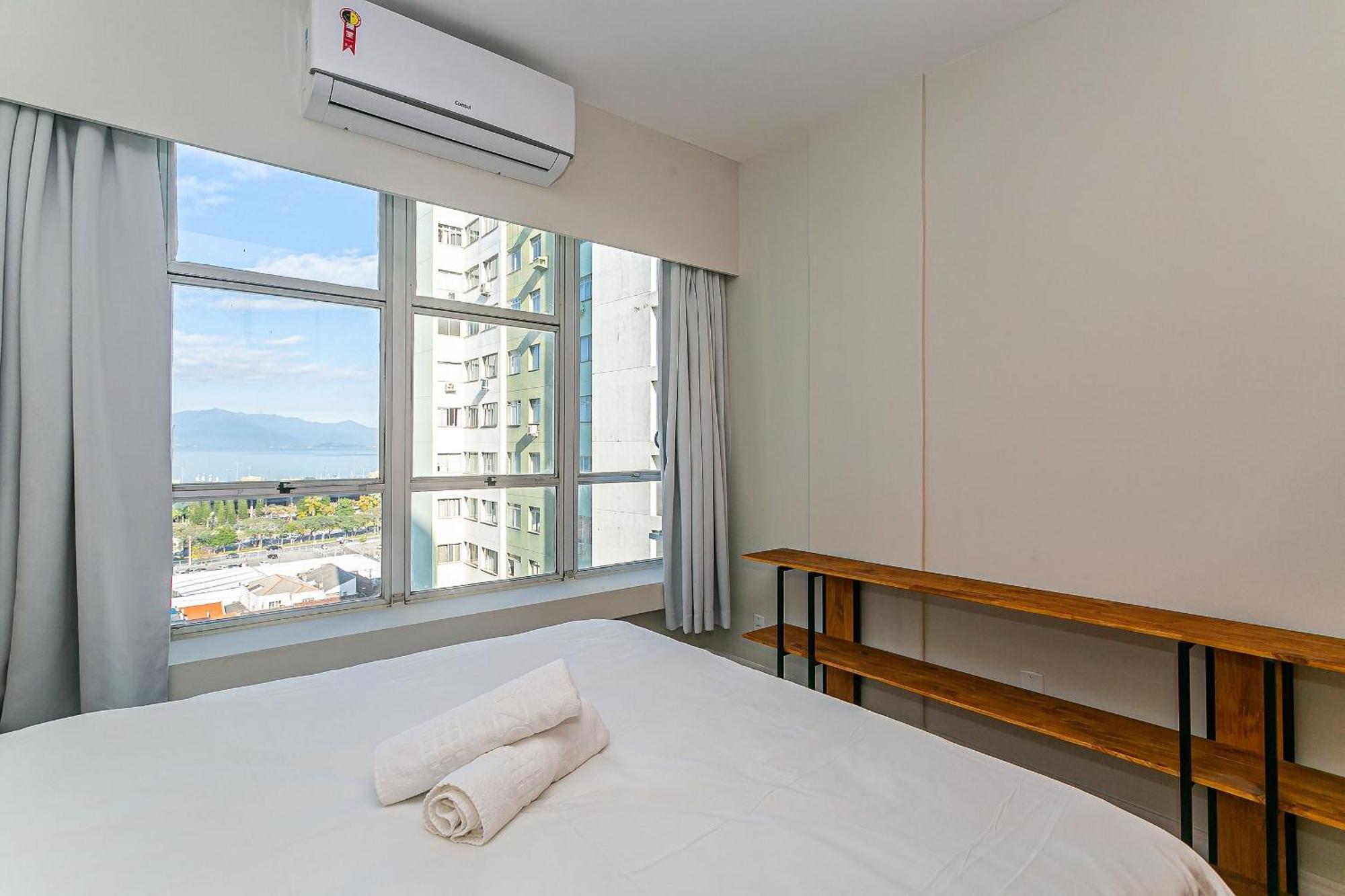 Aptos Modernos No Centro De Floripa - Vlr Florianopolis Ngoại thất bức ảnh