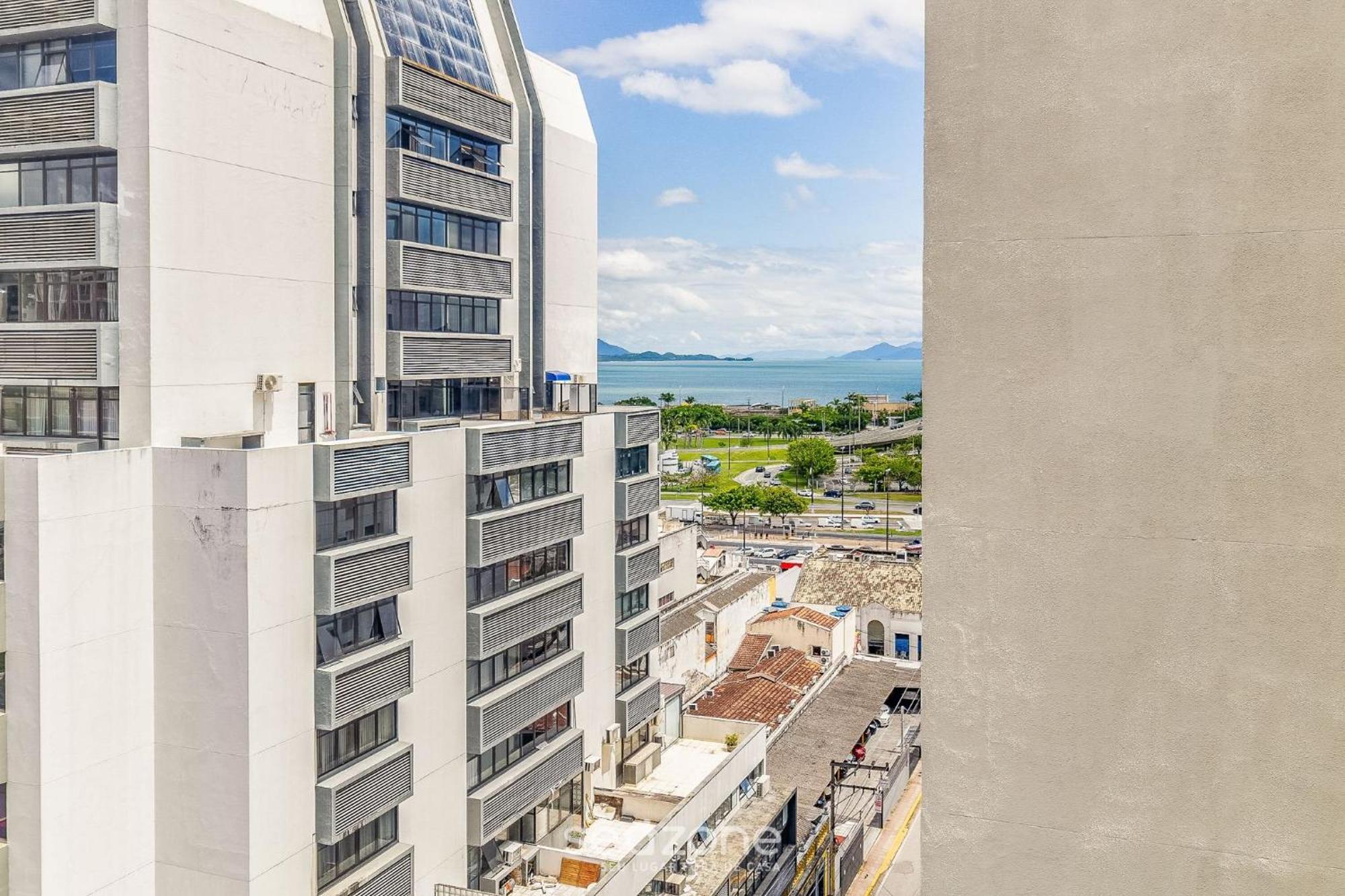 Aptos Modernos No Centro De Floripa - Vlr Florianopolis Ngoại thất bức ảnh