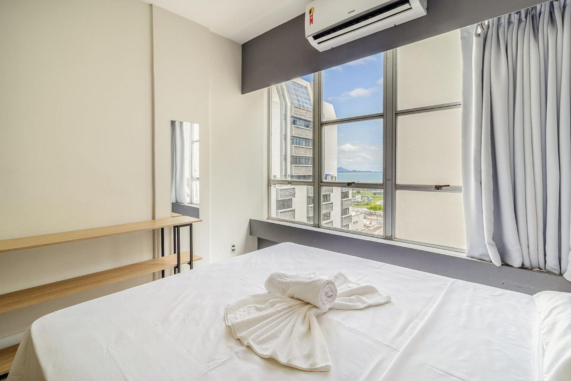 Aptos Modernos No Centro De Floripa - Vlr Florianopolis Ngoại thất bức ảnh