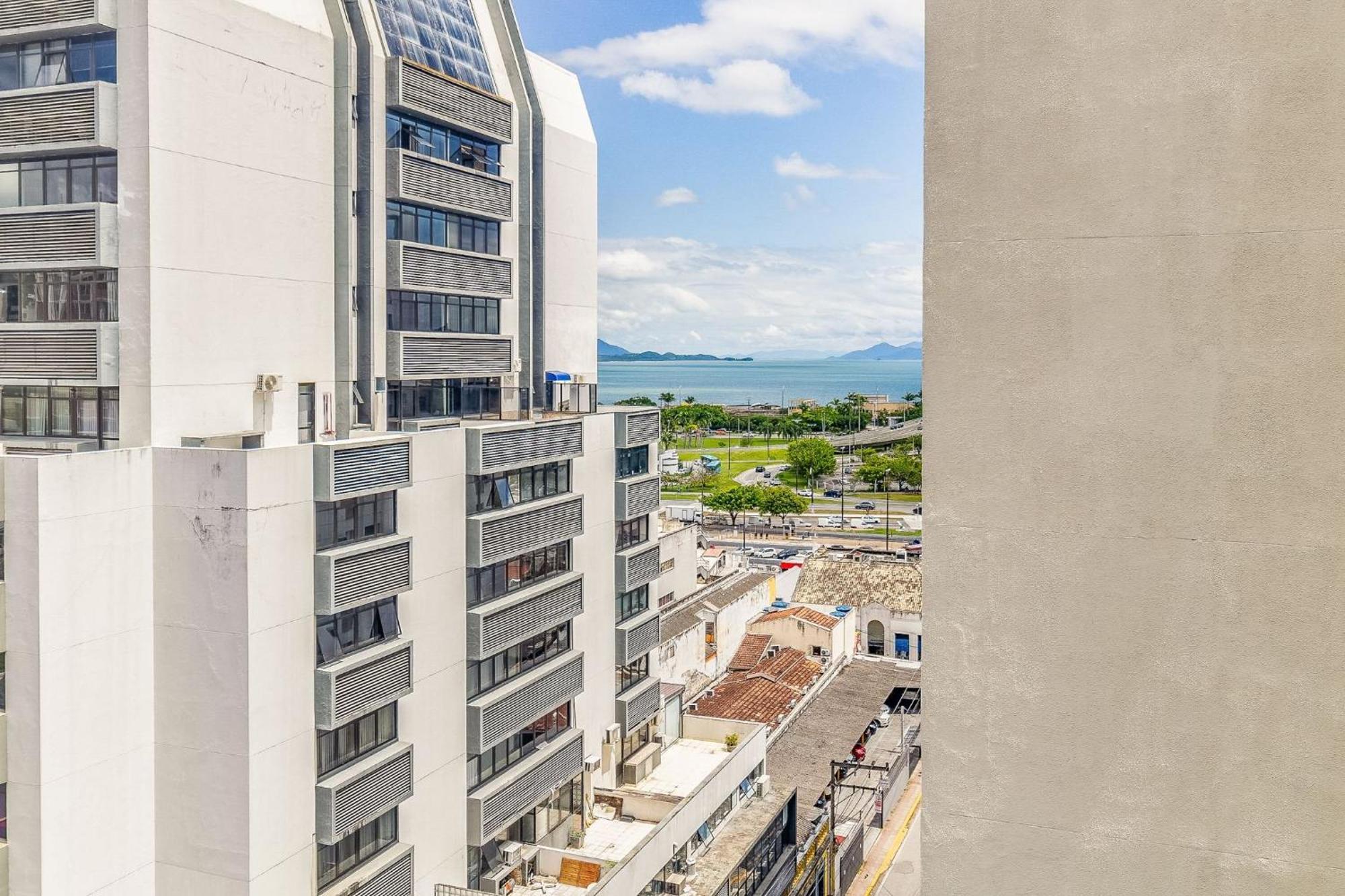 Aptos Modernos No Centro De Floripa - Vlr Florianopolis Ngoại thất bức ảnh